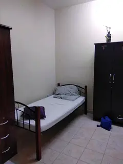 Fully furnished Executive Bachelor bed space in Abu shagara, Sharjah