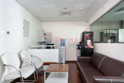 VACANT - PRIME LOCATION - BOOK FOR VIEWING