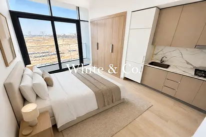 Burj & Pool View | Vacant | Investor Deal
