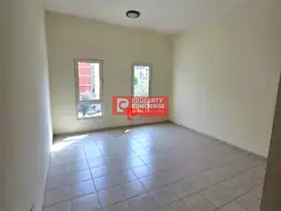 Spacious Layout I2BHK with Store Room IGarden View