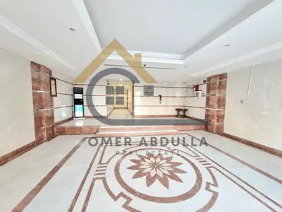 Spacious Studio for family on road building