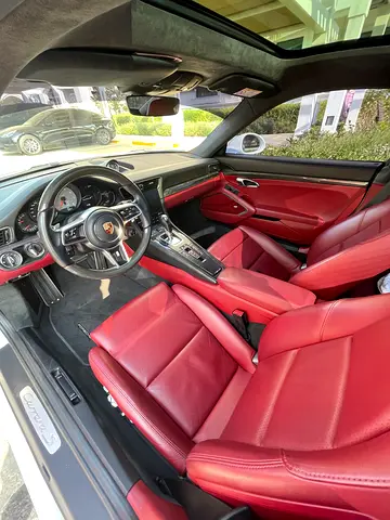 Porsche 911 carrera s