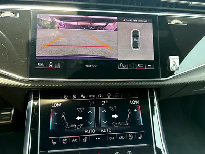 2025 AUDI RS Q8 photo 13