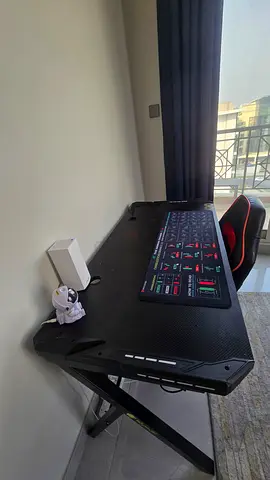 Gaming PC Desk with Cup and Headset Hook with Chair - Good Condition