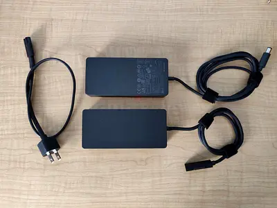 Docking station with chager Microsoft sarface