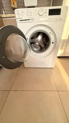 Indesit 7kg Front Load Washing Machine (Move out sale)