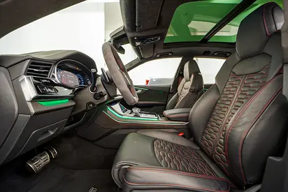 2021 AUDI RS Q8 照片 10
