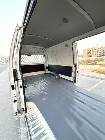 2015 Toyota HIACE 照片 9
