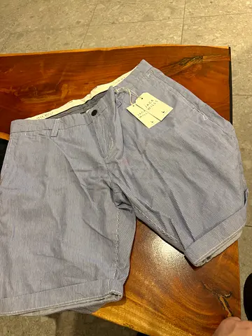 2 x Light blue men's shirts - Size 36W 32L