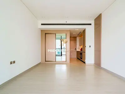 HIGH FLOOR | NEGOTIABLE | NEW