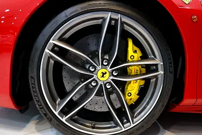 2017 Ferrari 488 photo 14