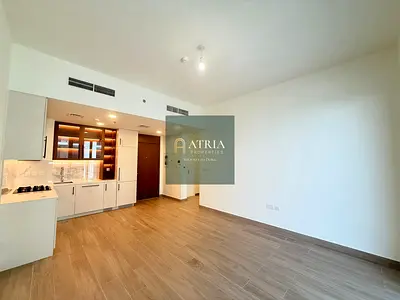 Fully Fitted Kitchen | Multiple Amenities | Vacant on August