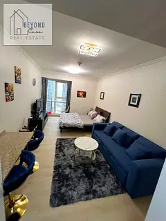 Furnished Studio | Goldcrest Executive | Close to Metro