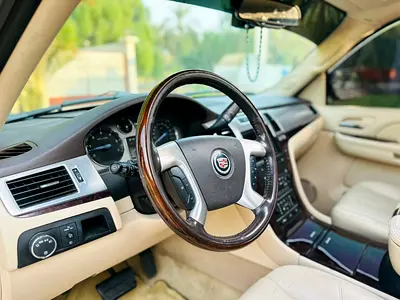 صورة 12 لـ 2008 Cadillac ESCALADE
