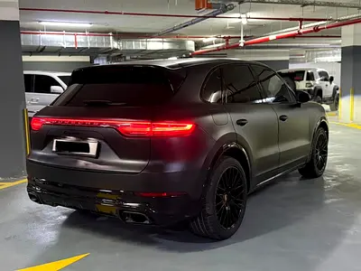 Porsche Cayenne 2021
