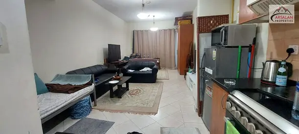 Unfurnished Studio | Open View | Ready To Move | For Rent