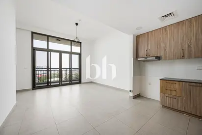 2br | Vacant | Community View | Multiple cheques