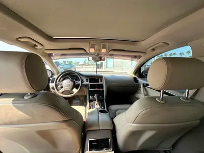 صورة 9 لـ 2009 AUDI Q7