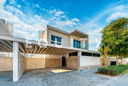 Exclusive | 6 Bed | Biggest Plot | Fully Renovated