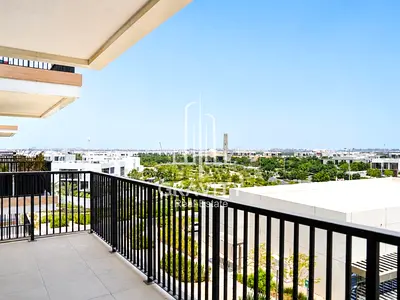Spacious 2BR Apartment | Balcony | Al Jubail