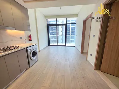 READY TO MOVE // SPACIOUS 1BHK // POOL VIEW