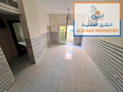 غرفة وصالة بلكونه مع اطلاله تكييف مركزى مطبخ بمساحه كبيره موقع ممتاز