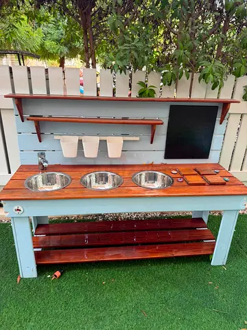 Kids mud kitchen from Mud kitchen Carpentry