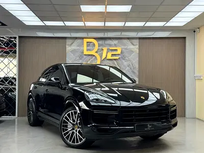 Porsche Cayenne Turbo 2020 under warranty