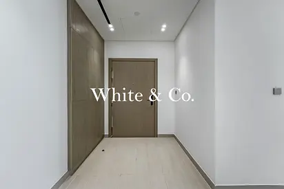 Vacant Now | Private Pool | Large Layout