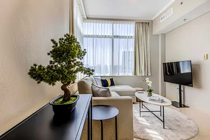 Elegant 1 Bedroom in Botanica Tower Marina