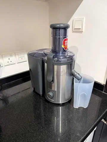 Stainless Steel Cold Press / Centrifugal Juicer - Good Condition