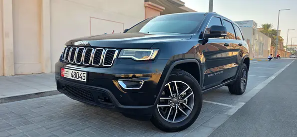 JEEP GRAND CHEROKEE LAREDO 4X4 3.6L V6 MODEL-2019 SPECS-GCC