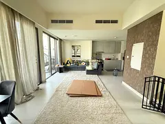3BR+Maid Villa | Bright and Spacious | Community View