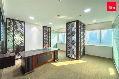 Multiple Options | DMCC License | SemiFitted