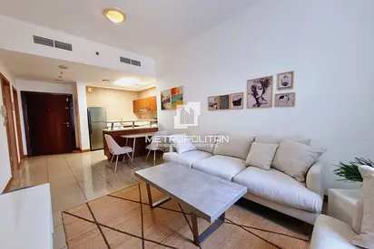 Fully Furnished | Balcony | Vacant October 10th