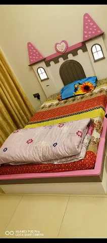 Kids bed
