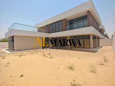 Luxury Villa - Specious Size - Many Amenities