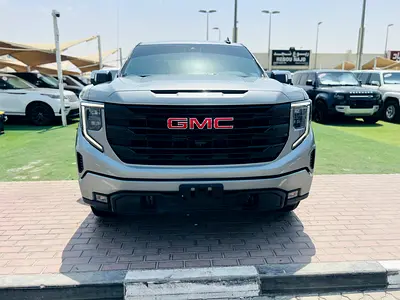 GMC Sierra 1500 Elevation 2023 GCC Specs
