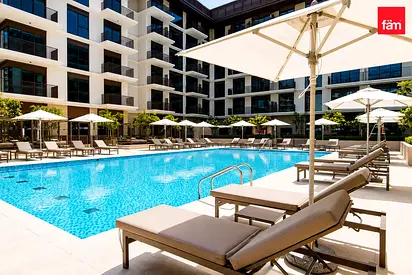 Premium 2Bed with Canal & Pool Views | Sunridge