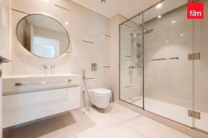 Fully Furnished | Vacant | Private Beach