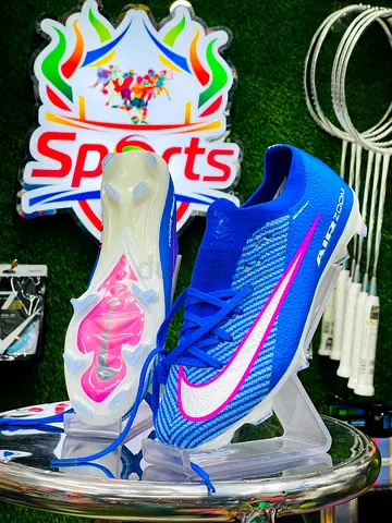 Nike Air Zoom Mercurial Football Boots Blue and Pink size  43