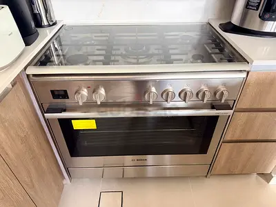 Bosch Latest Model Electric & Gas Combination Cooker 90x60cm