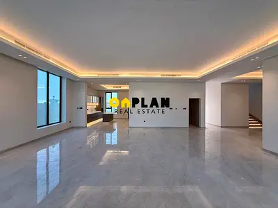 Brand-New Independent 6-Bedroom Family Villa