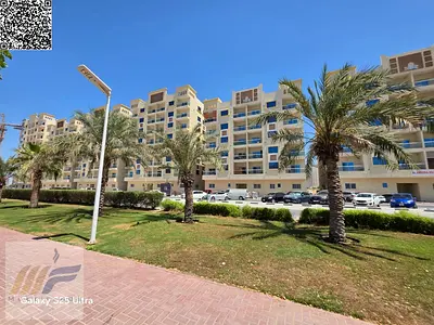 غرفة وصالة في قرية الاميرة | الياسمين