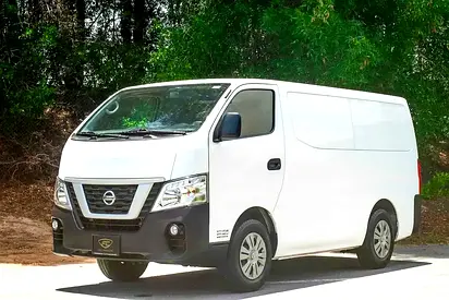 Standard Roof Delivery Van | Manual | GCC Specs | Ref#N32721