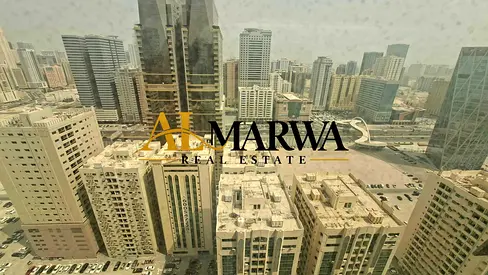 Spacious 3BHK with balcony and built-in wardrobe ready to move in good price