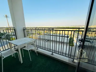 Luxury Furnished Apt Balcony Lavish Amenities Community
