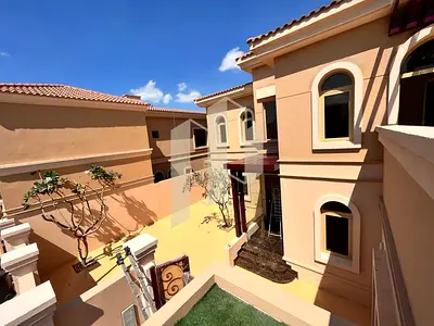 Private Pool | 2 Kitchens | Upcoming Unit | Garden