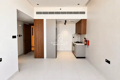 BRAND NEW | VACANT | BRIGHT APARTMENT