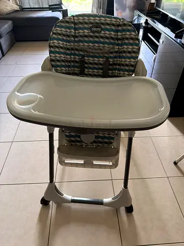 Baby chair chicco